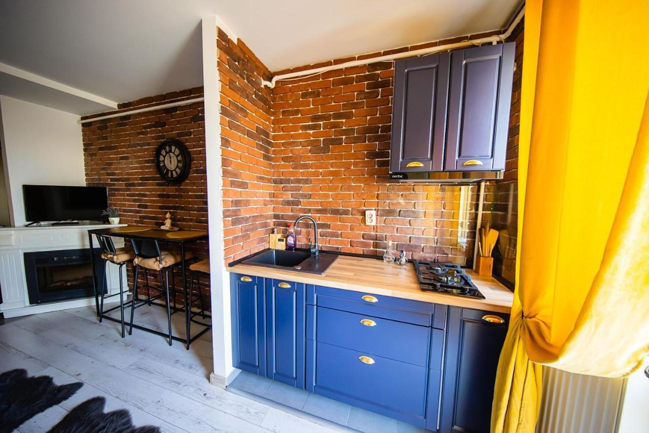 Smart Palas Apartament ยาช ภายนอก รูปภาพ