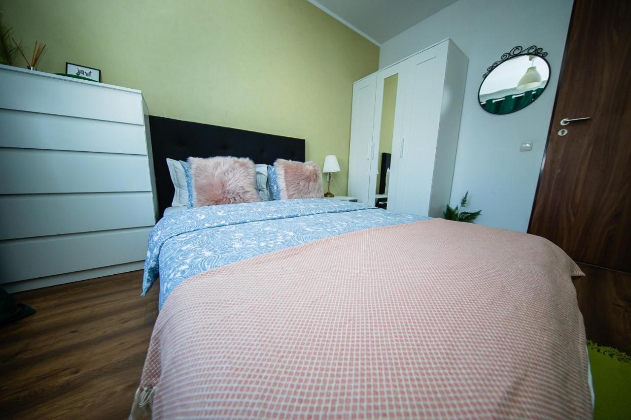 Smart Palas Apartament ยาช ภายนอก รูปภาพ