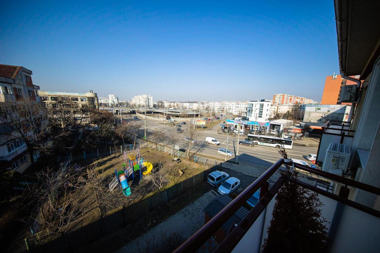 Smart Palas Apartament ยาช ภายนอก รูปภาพ